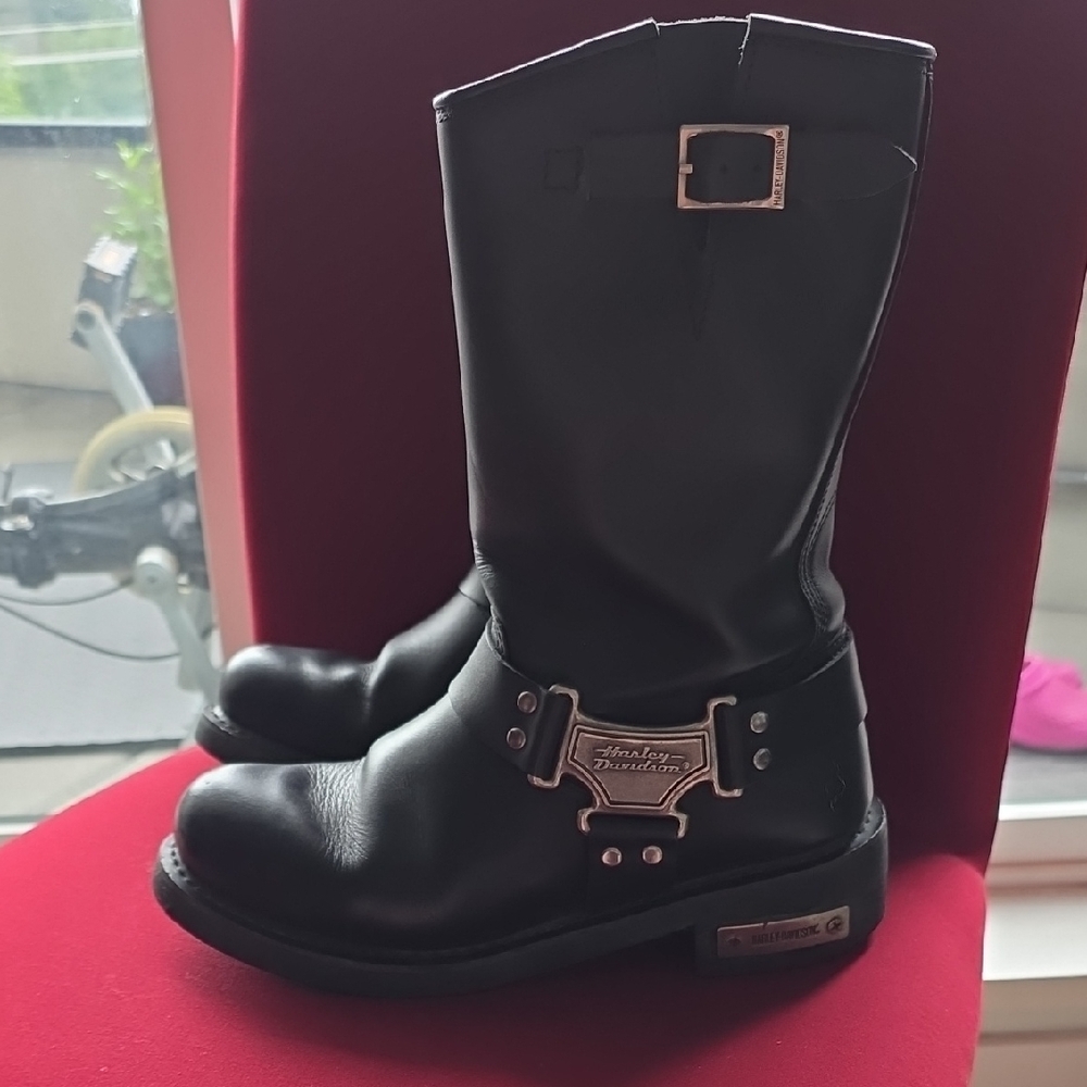 Harley-Davidson Black Leather Boots with Metal Accents